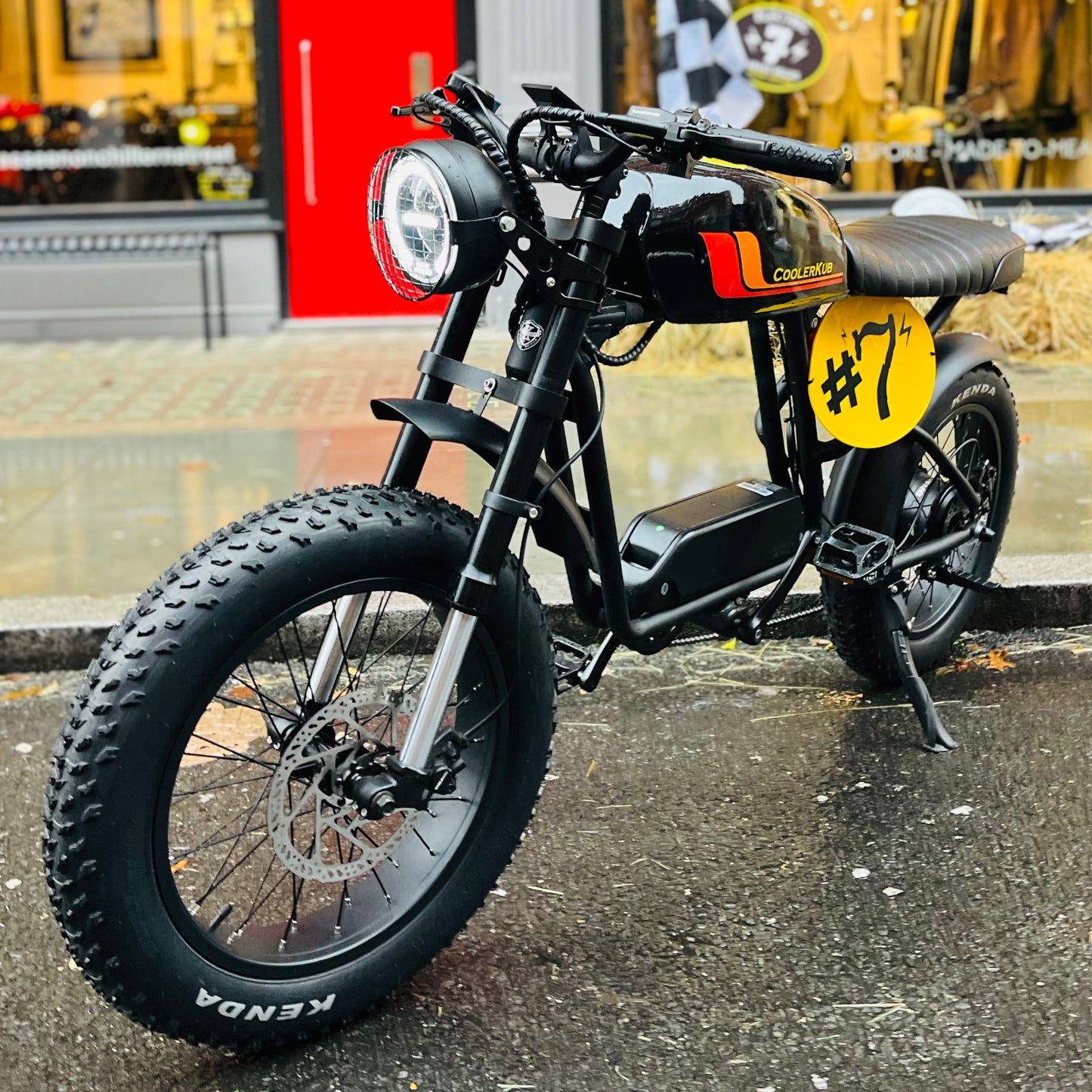 Cooler Kub 750S - CLUB FLANNEL SPECIAL, 80km+ Range